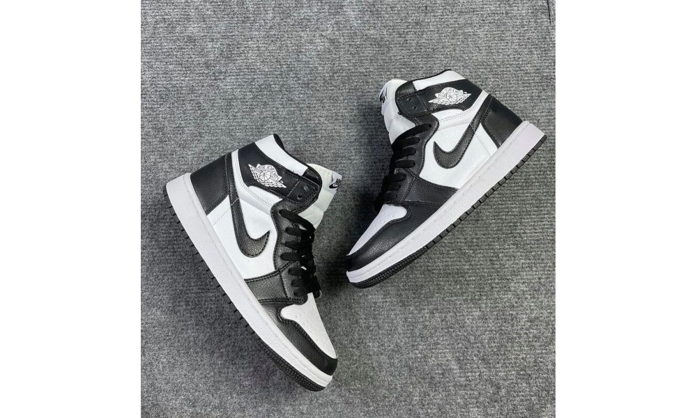 Nike air jordan 1 hotsell black and white high